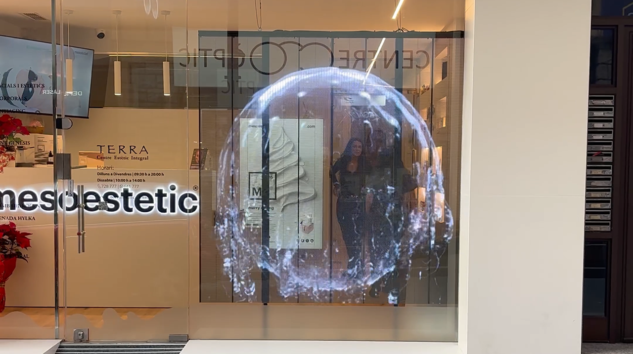 Pantalla LED transparente en escaparate